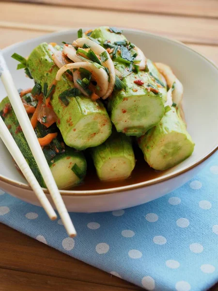 Korean food stuffedcucumberpickles, cucumberkimchi, Oi-so-bagi — Stock Image Korean Food Stuffedcucumberpickles Cucumberkimchi Bagi Stock Picture
