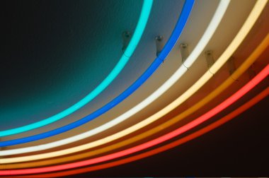 ışık kurulumu birçok renkte