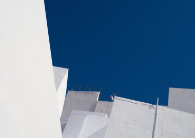 Endülüs 'te beyaz bir köyün cepheleri