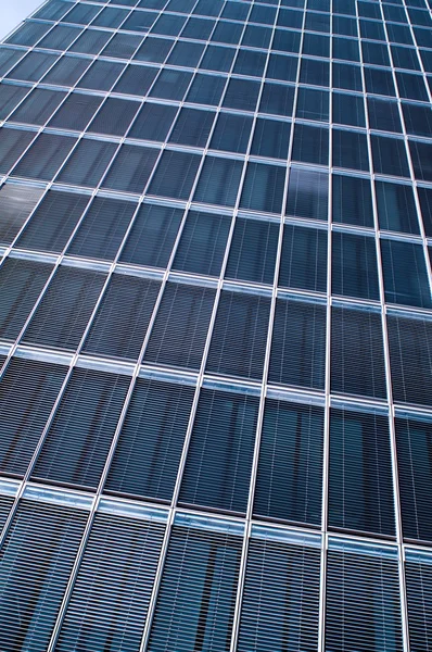 Fachada moderna de acero y vidrio — Foto de Stock