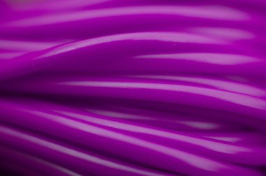 Renkli plastik tüplerin soyut detaylı görüntüsü