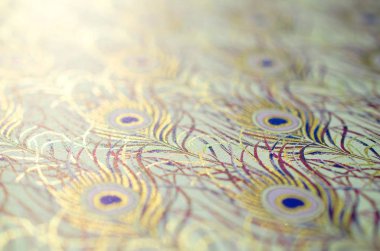 Çiçekli, eski, desenli kumaş.