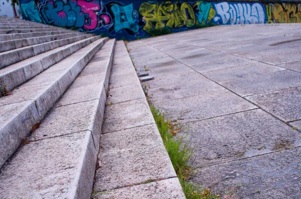 Verweerde Oude Betonnen Trap — Stockfoto