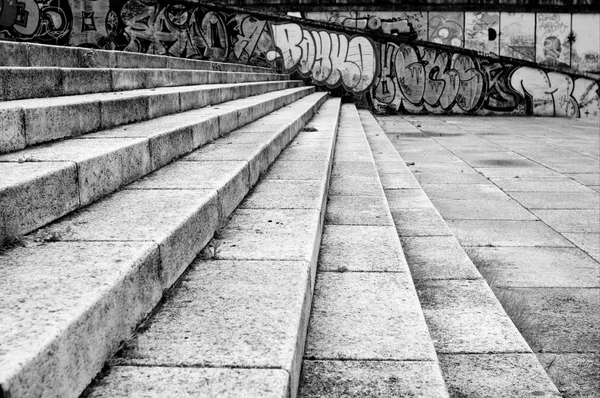 Escadaria Larga Feita Concreto Frio — Fotografia de Stock