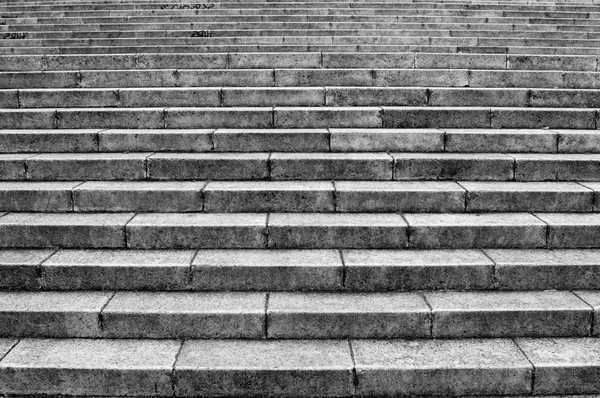 Breite Treppe Aus Kaltem Beton — Stockfoto