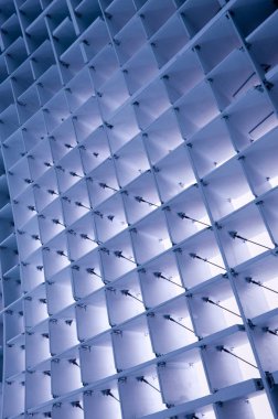 Gelecekçi geometrik çatı inşaatı