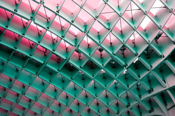 soyut geometrik çatı yapısı