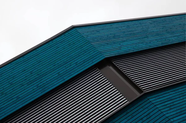 Fachada Madera Resistente Intemperie Edificio Comercial — Foto de Stock