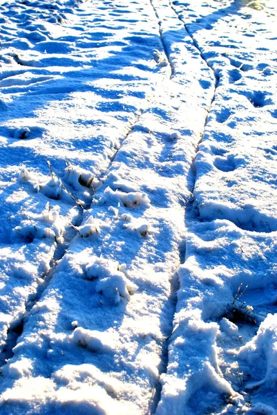 Matschiger Schnee Auf Der Straße — Stockfoto