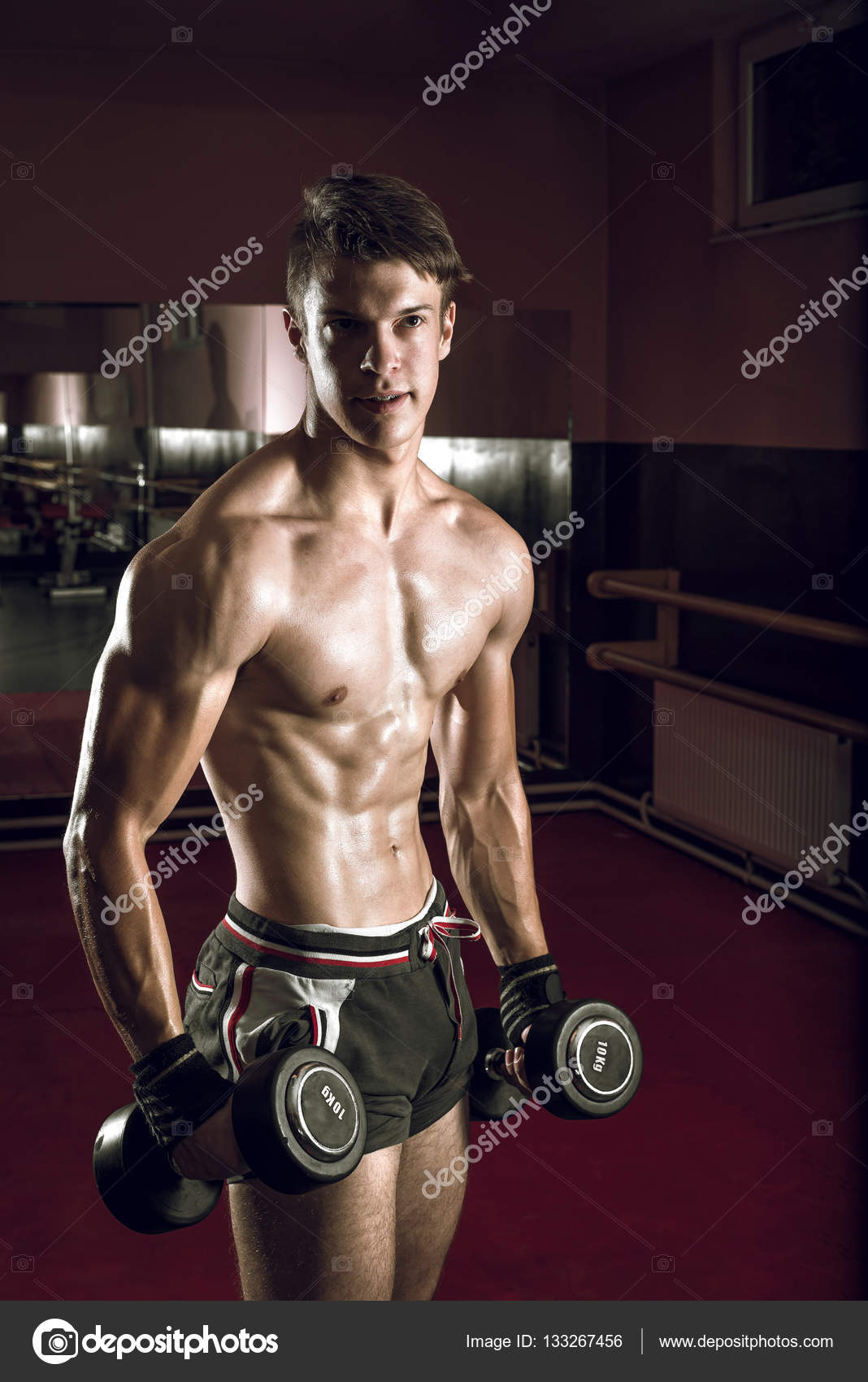 teen body builder biceps Teen body builder biceps