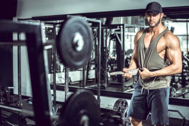 Ayar spor salonu koruma kemer