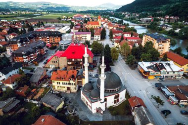 Zepce, Bosna camide. Hava.