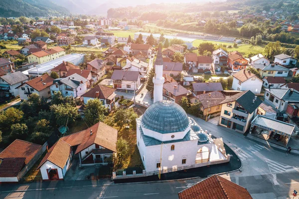 Zepce, Bosna camide. Hava.