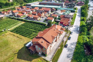 Begov Han havadan görünümü