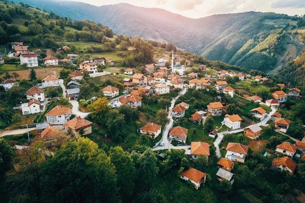 Zeljezno Polje, Jastrebac, Flygfoto — Stockfoto