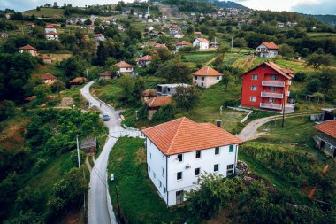 Zeljezno Polje, Sahmani, havadan görünümü