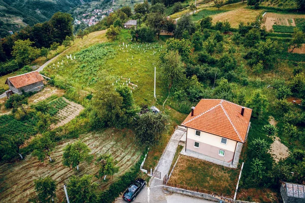 Zeljezno Polje, Brizde, havadan görünümü