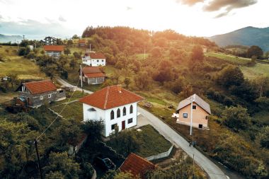 Vitlaci, Mescid, havadan görünümü