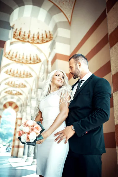 Saraybosna Şehir salonunda düğün couople