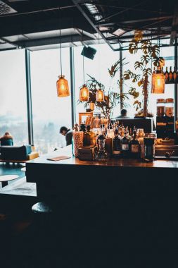 Maymun bar Berlin, Almanya