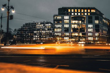 Kış akşam Berlin'de