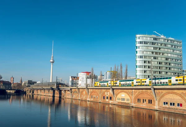 Berliner Spreeufer — Stockfoto