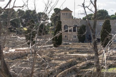 Ampurilerin kalıntıları, İşsizlik Harabeleri 'nin arkasındaki La Escala Giron, Katalonya, İspanya.