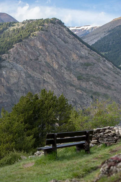 Gyönyörű Kilátás Nyílik Andorrai Hegyek Canillo Bench Kilátással Roc Del — Stock Fotó