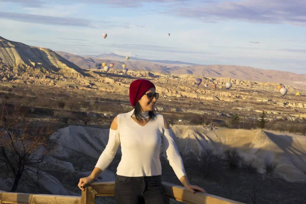 Portret Van Een Mooie Vrouw Cappadocië Turkije — Stockfoto