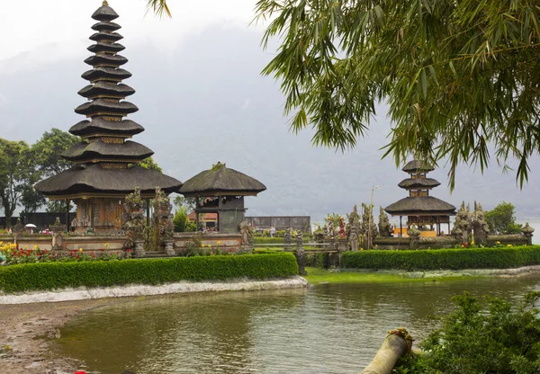 Pura Ulun Danu Bratan Tempel Bali Indonesië — Stockfoto