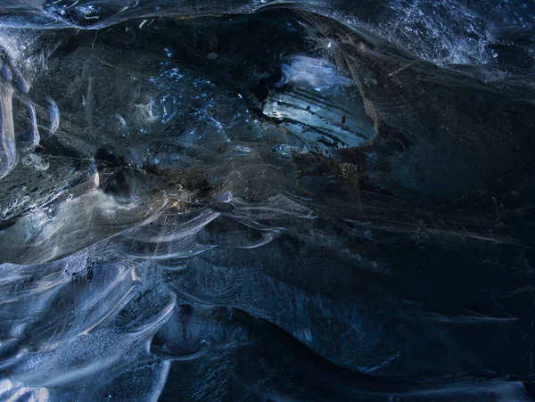 Das Schwarze Lavafelsen Eis Des Gletschers Gefangen — Stockfoto