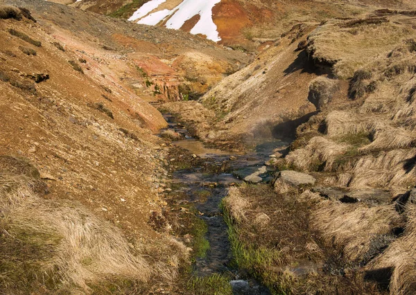 Liten Källa Med Varmt Termiskt Vatten Island Nära Reykjadalur — Stockfoto