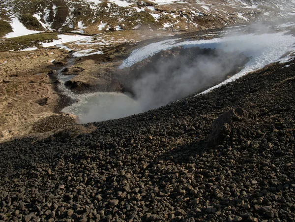 Een Modderpot Van Warmwaterbronnen Ijsland Bij Reykjadalur — Stockfoto