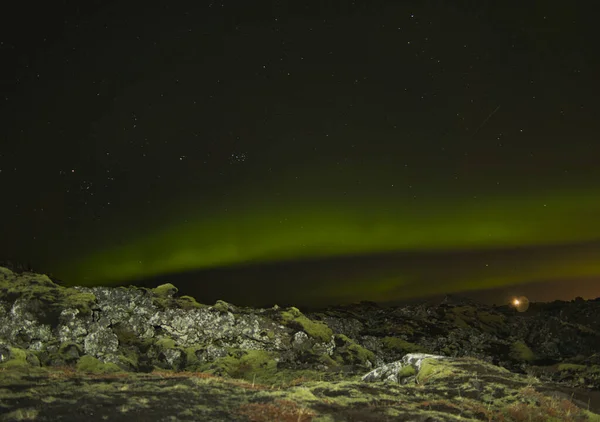 Green Northern Lights Rocky Landscape Iceland — Stock Photo, Image