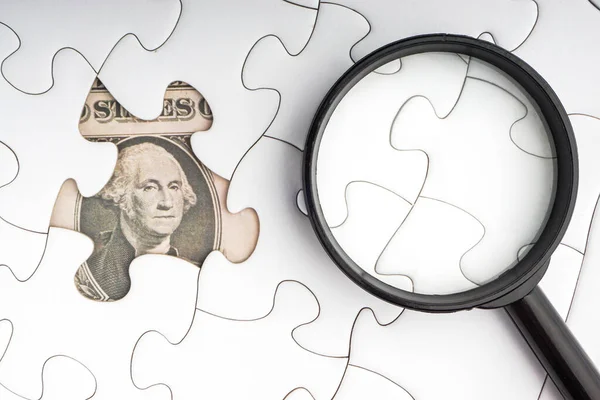 Dollar Banknotes Magnize Glass White Jigsaw Puzzle 지폐와 돋보기 비즈니스 — 스톡 사진