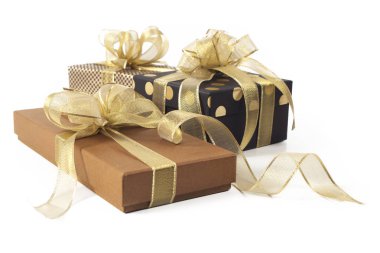 hediye kutuları beyaz arkaplanda izole