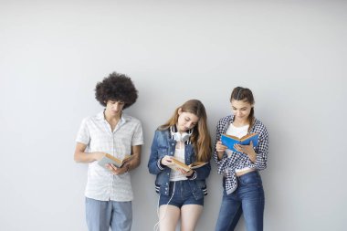 gençlere kitap okumak