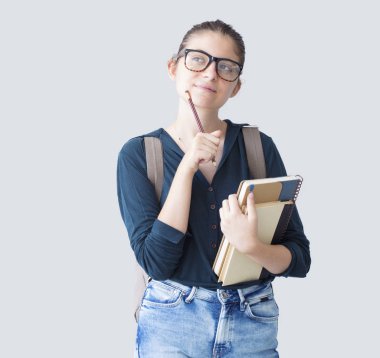 Düşünceli öğrenci portresi