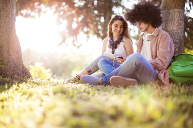 Kampüste genç öğrenci