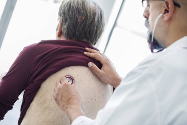 Muayene sırasında komuta sizde