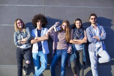 Genç gençlik dostluk kavramı grup