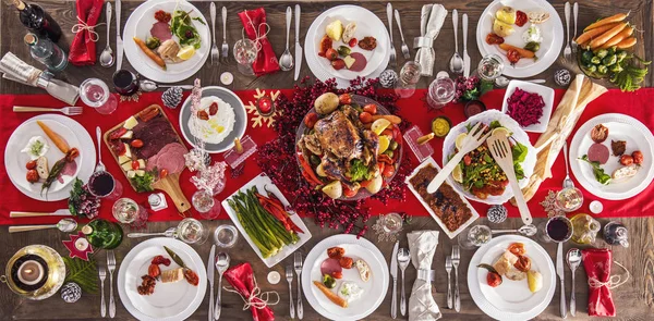 Mesa Servida Para Cena Navidad — Foto de Stock