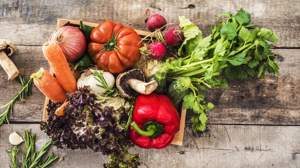 Verdure Biologiche Nutrizione Sana Concetto Sfondo Legno — Foto Stock