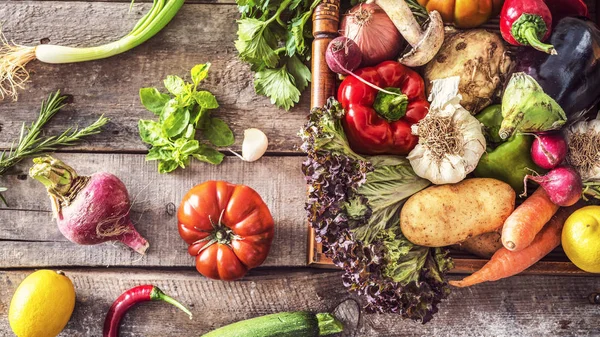 Verdure Biologiche Nutrizione Sana Concetto Sfondo Legno — Foto Stock