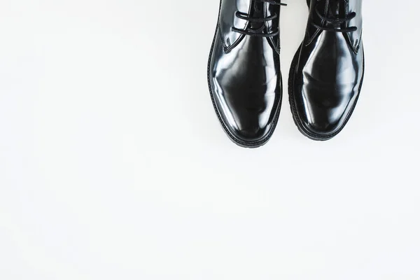 Sapatos Masculinos Pretos Fundo Branco — Fotografia de Stock