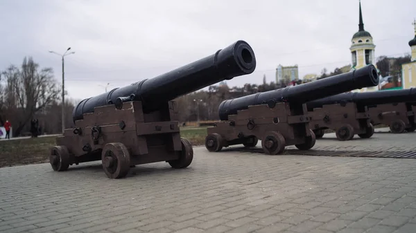 Medieval guns. Medieval artillery. The ancient cannon guns — Stock Photo, Image