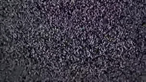 Абстрактна текстура екрану глюк шум. Шаблон текстури випробувального екрану глюк шуму. Чорно-білий фон. Абстрактне монохромне зображення включає в себе зів'ялий ефект в темних тонах. Текстура для накладання — стокове відео