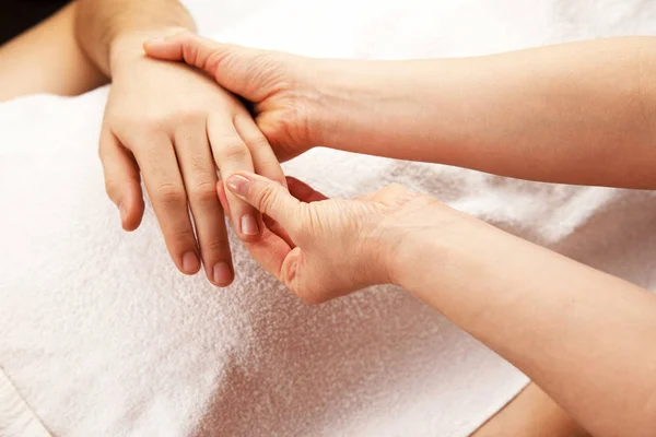 Hand finger massage — Stock Photo, Image