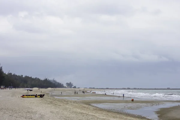 Les Touristes Marchent Sur Plage Contexte Mer Hua Hin Beach — Photo