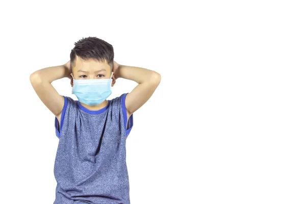 Izolovaný Asijský Chlapec Nosí Masku Bílém Pozadí Výstřižkem Cestu — Stock fotografie